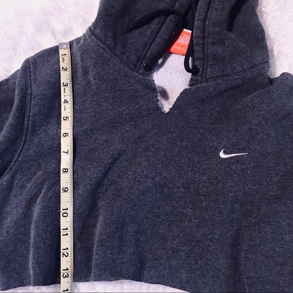 SOLD 💋 Nike women’s cropped hoodie s - Picture 6 of 7